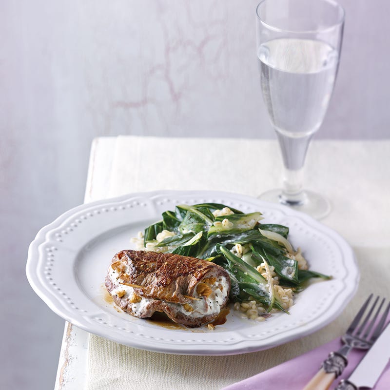 Foto van Walnootsteaks met snijbiet en parelgort door WW