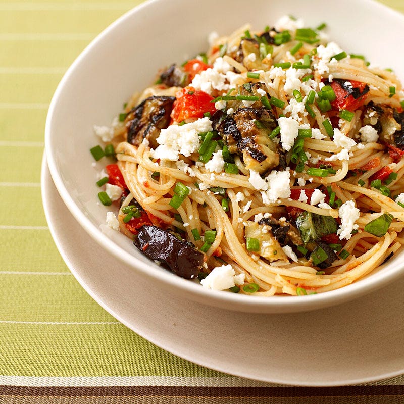 Spaghetti mit Tomaten-Auberginen-Sauce