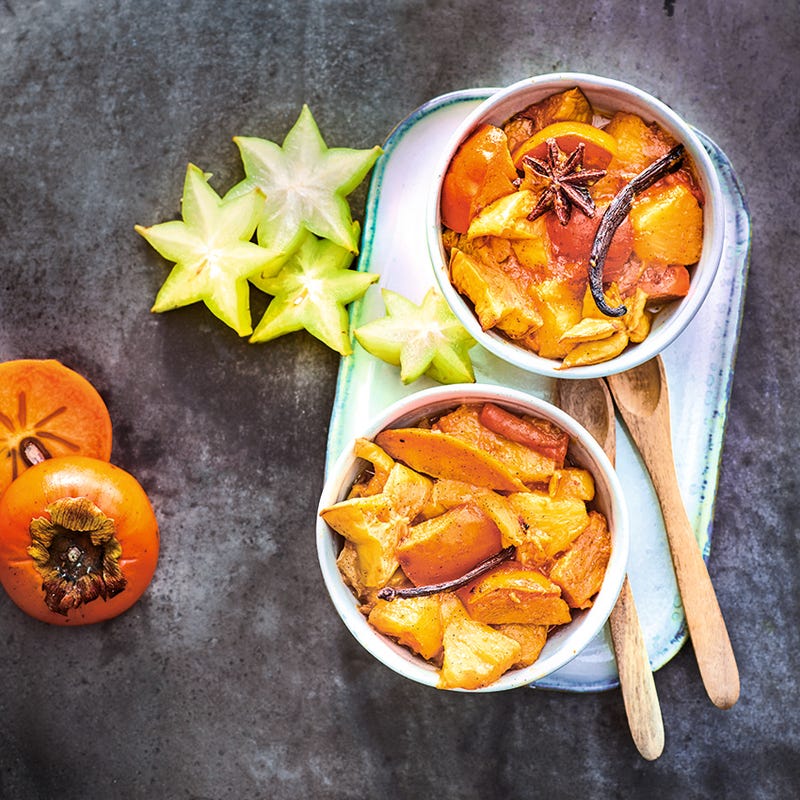 Compote de kaki, ananas et carambole aux épices