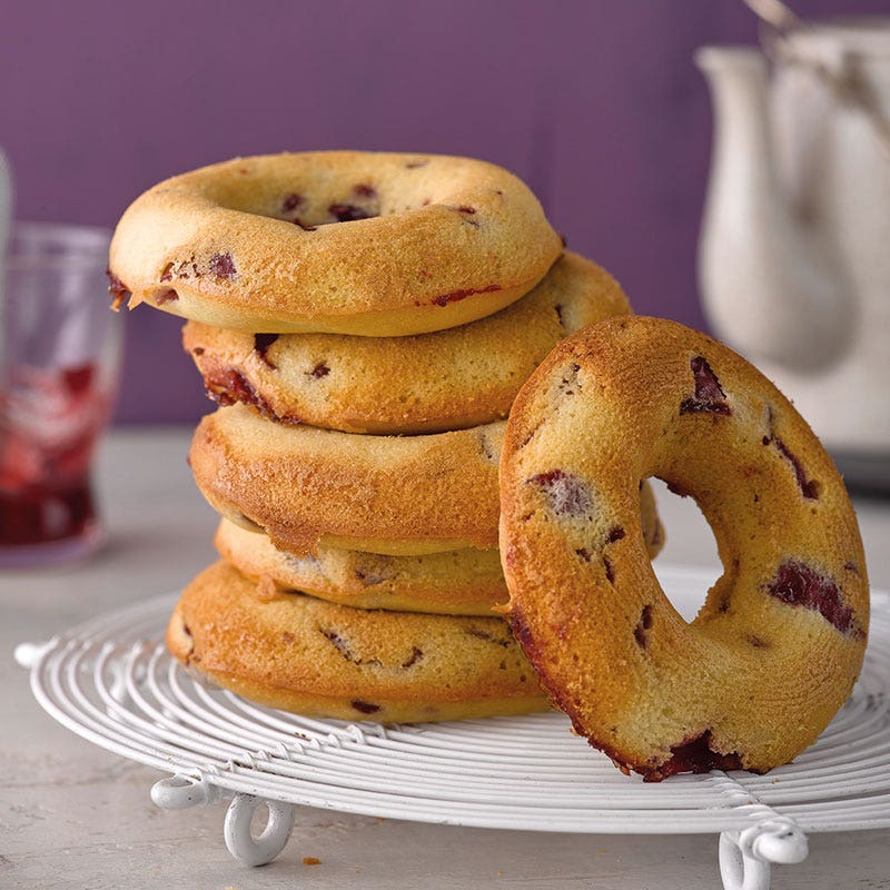 Gefüllte Mini-Kirsch-Donuts
