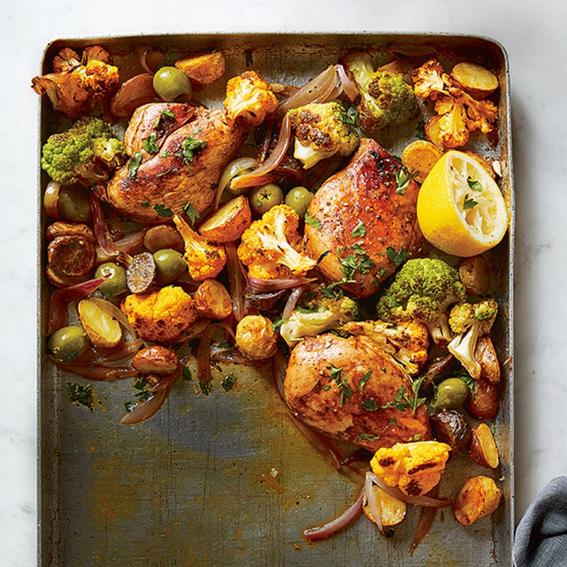 Photo of Garlic thyme chicken with cauliflower, potatoes & olives by WW