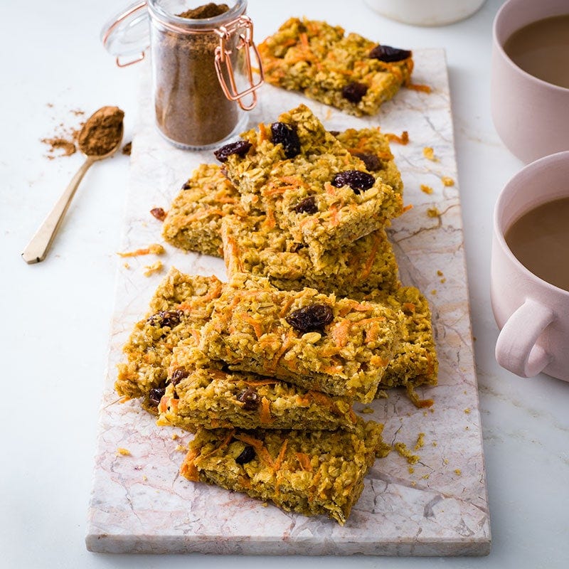 Carrot muesli bars