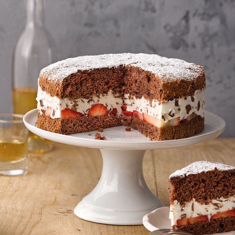 Erdbeer-Stracciatella-Torte