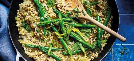 Asparagus and lemon pearl barley risotto