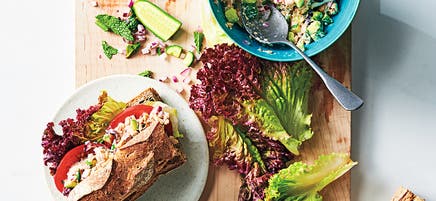 Salmon, mint & cucumber baguettes