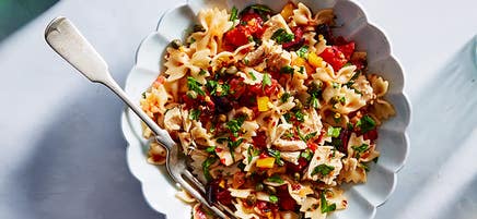 Quick Tuna Pasta Puttanesca