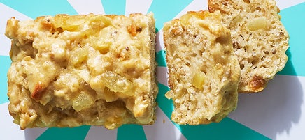 Apple-Cinnamon Oatmeal Breakfast Bread