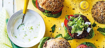 Spicy black bean burgers