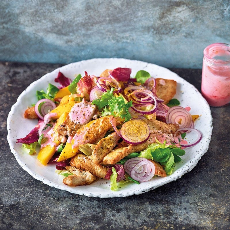 Fruity salad with turkey