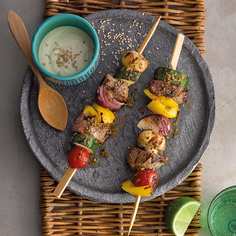 Foto van Kleurrijke grillspiesjes met aïoli door WW