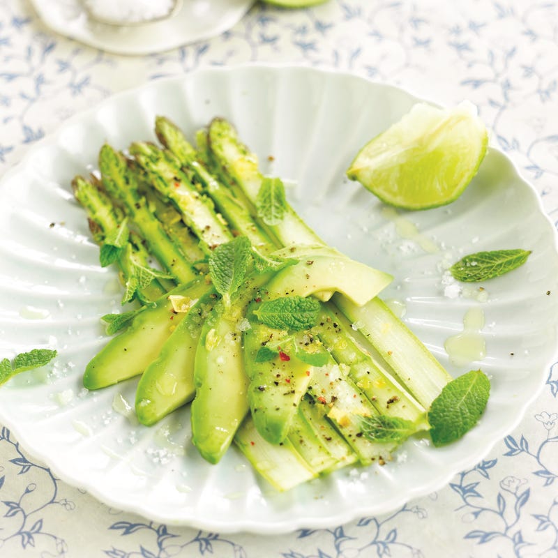 Foto van Salade van avocado en groene asperges door WW