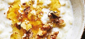 Riz au lait, miel et noix