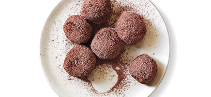 Dark chocolate bliss balls