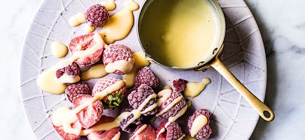 Frozen berries & white chocolate