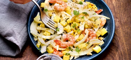 Exotische salade met venkel en garnalen