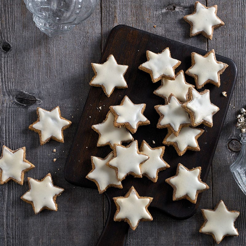 Haselnuss-Zimtsterne