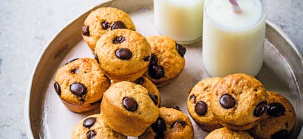 Banana & choc-chip mini muffins