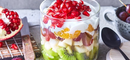 Schicht-Fruchtsalat