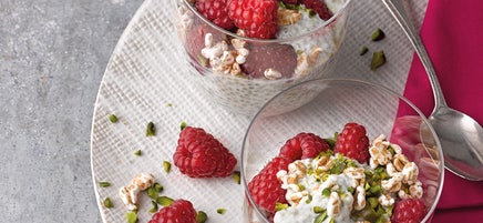 Matcha-Chia-Pudding im Glas