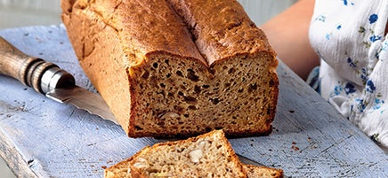 Bananen-Haselnuss-Brot