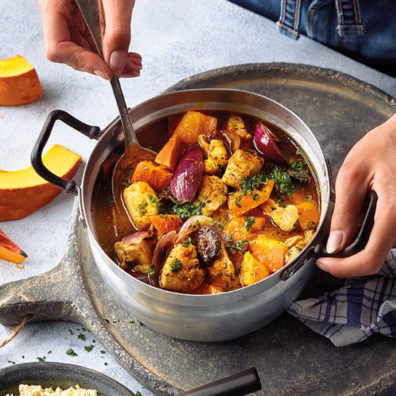 Hähnchentopf mit Kürbis und Pflaumen Rezept | WW Deutschland Hähnchentopf mit Kürbis und Pflaumen Rezept | WW Deutschland