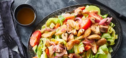Gemischter Salat mit Poulet