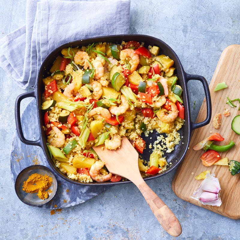 Schnelle Crevetten-Ananas-Pfanne