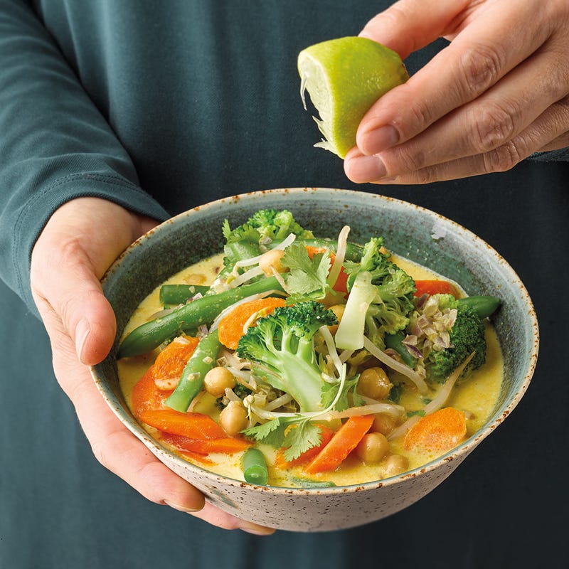 Buntes Gemüsecurry mit Kichererbsen