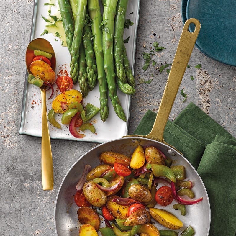 Spargel mit Kartoffel-Gemüse-Pfanne