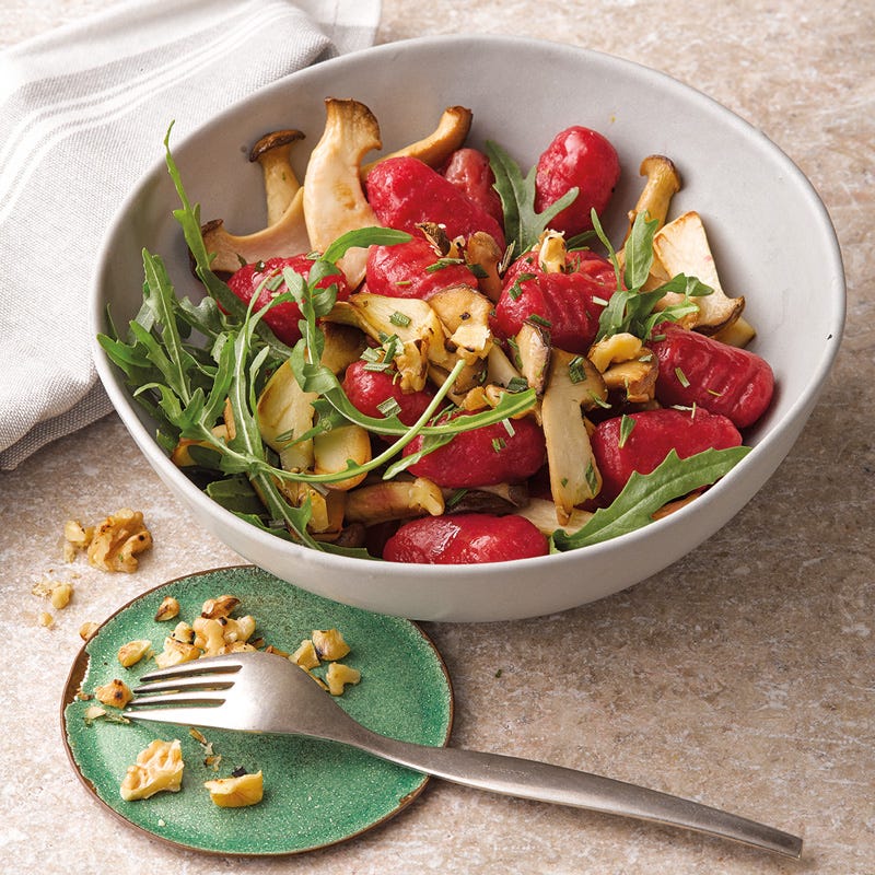 Rote-Bete-Gnocchi mit Rucola