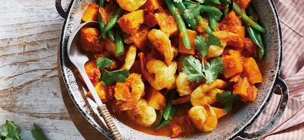 Thai yellow prawn curry