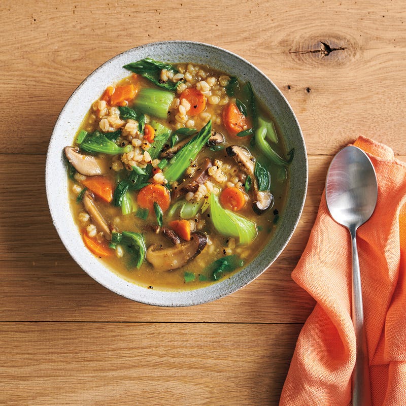 Pilz-Rollgerste-Suppe mit Miso