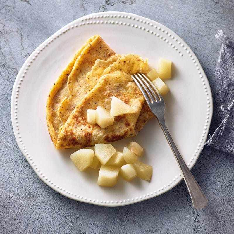 Haselnusscrêpes mit Birnen