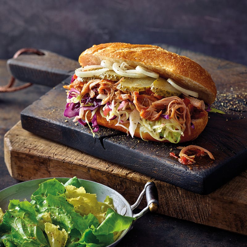 Pulled-Pork-Sandwiches mit Coleslaw