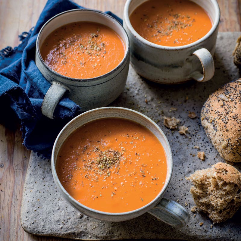 Soupe de tomates, poivrons et lentilles