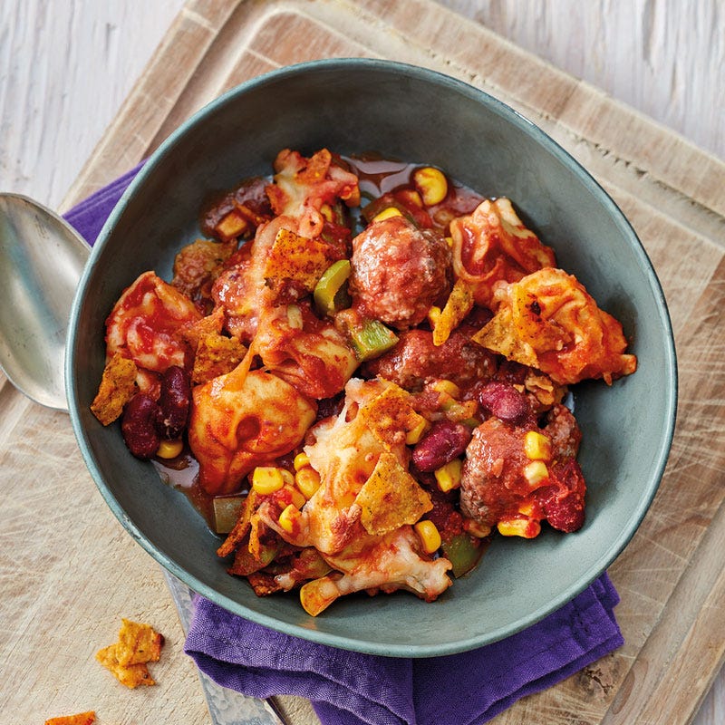 Tex-Mex-Tortelliniauflauf mit Hackbällchen