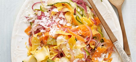Tricolor vegetable ribbons with lemon, thyme and pecorino