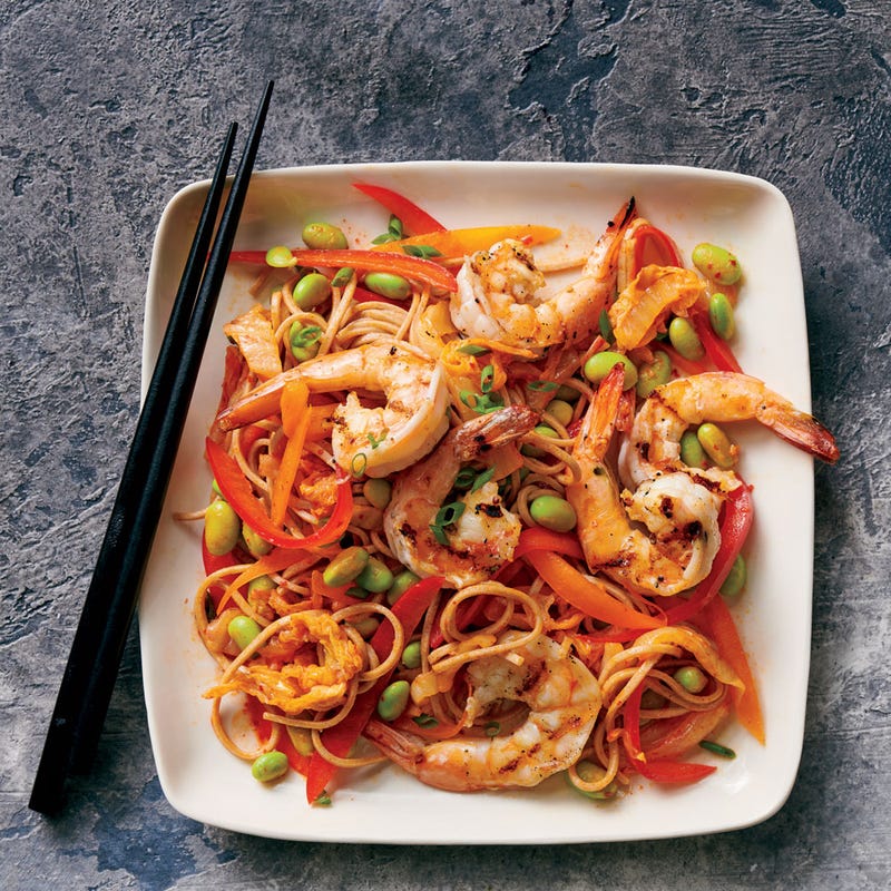 Soba aux crevettes et edamame