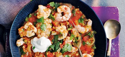 Curry de crevettes, lentilles corail et chou-fleur