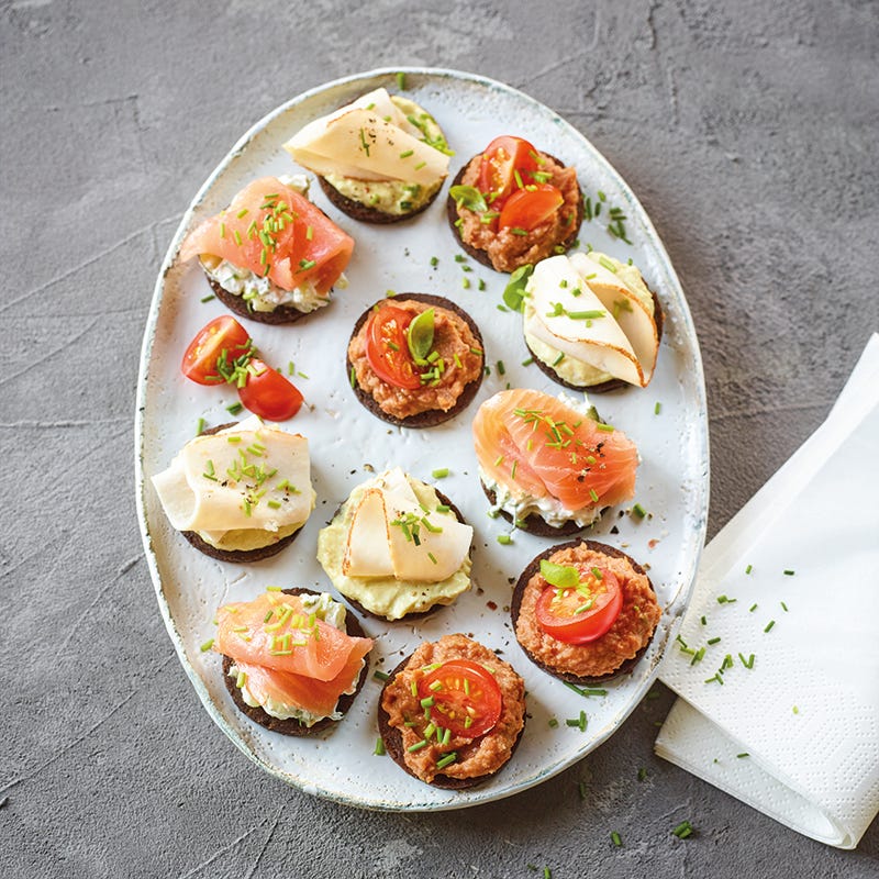 ViktVäktarna - Pumpernickel med avokadoröra och kyckling