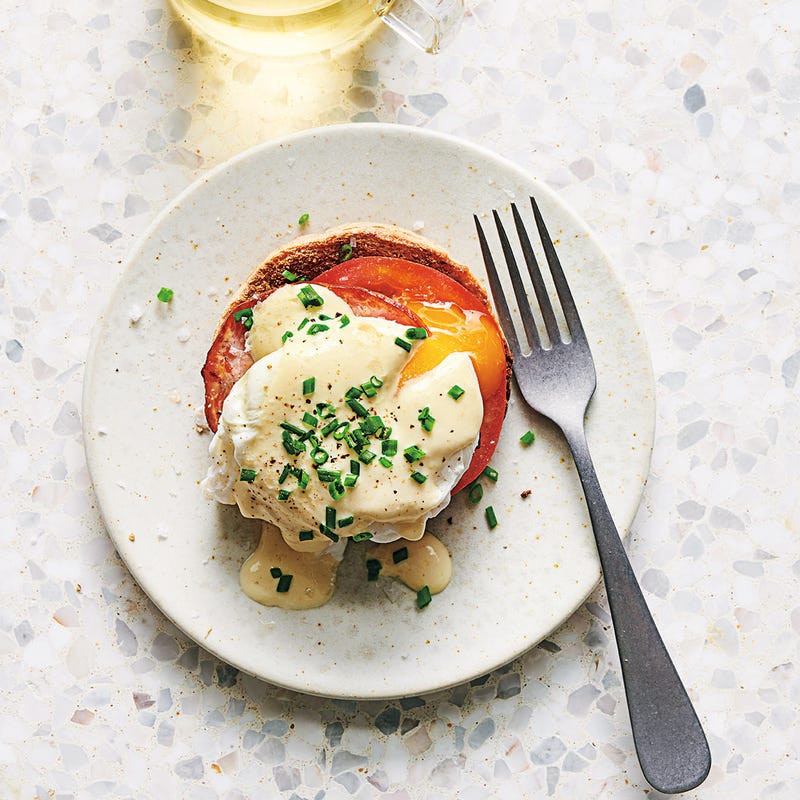 Photo of Poached eggs & bacon with hollandaise sauce by WW