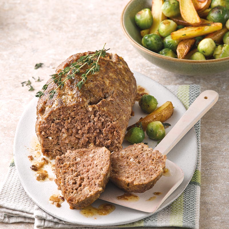 Foto van Gehaktbrood met spruitjes en aardappelwedges door WW