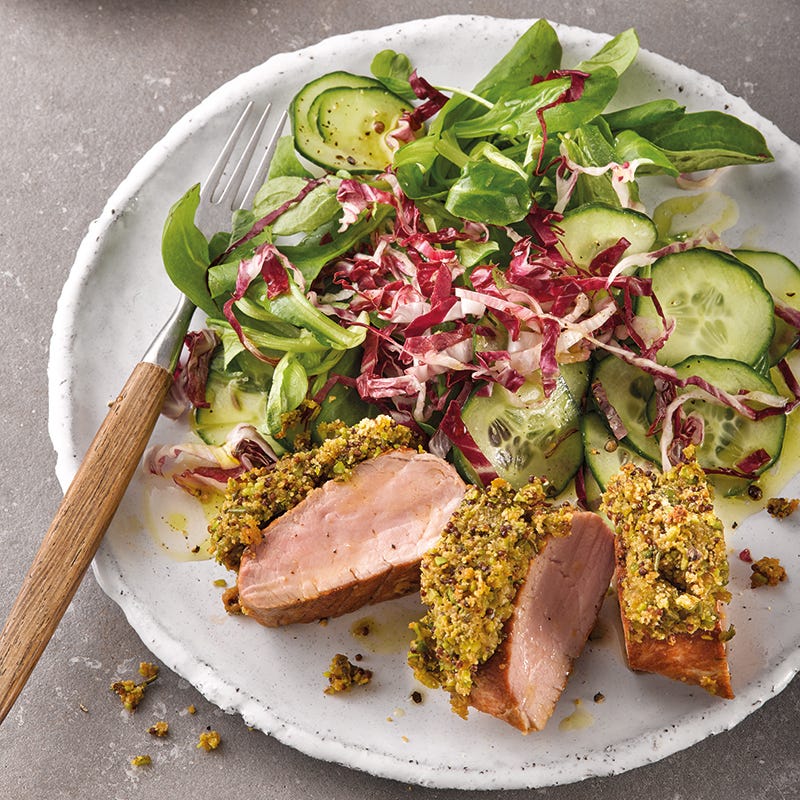 Foto van Varkenshaas in mosterdkorst met veldsla door WW