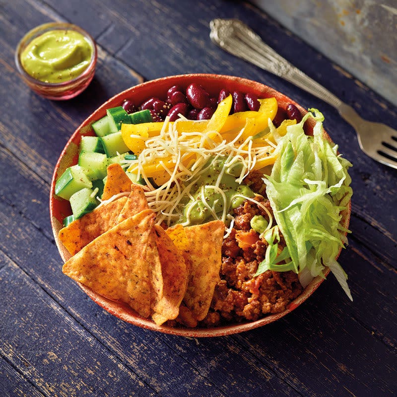 Mexikanische Taco-Bowl mit Avocadodressing