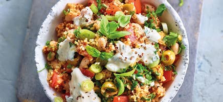 Salade de boulgour aux tomates et aux haricots blancs