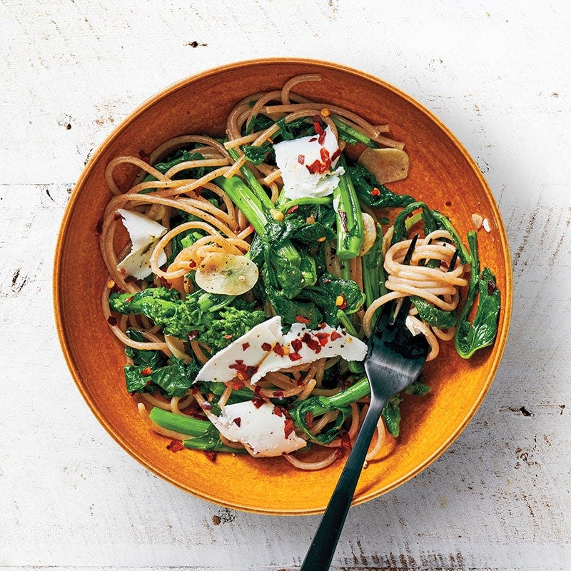 Spaghetti with broccolini, chilli and garlic