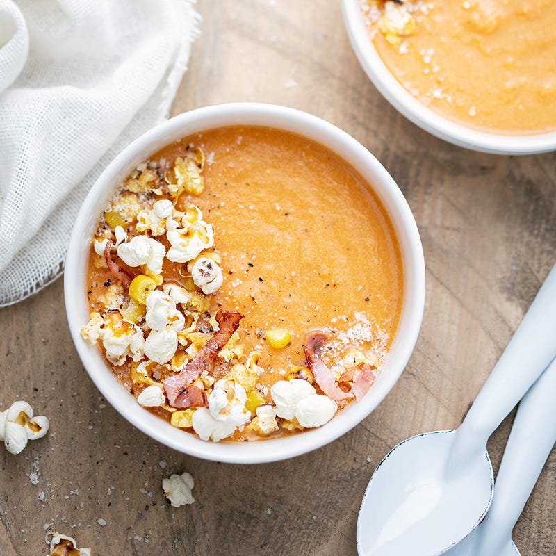 Photo de/du Soupe de tomate bacon et popcorn par WW