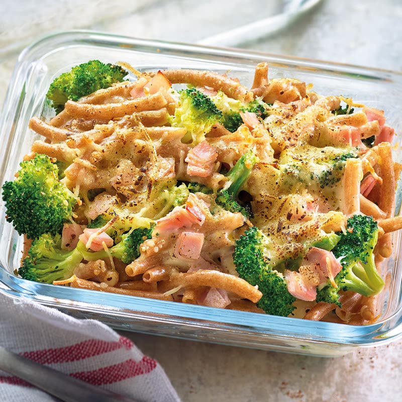 Makkaronigratin mit Broccoli und Schinken