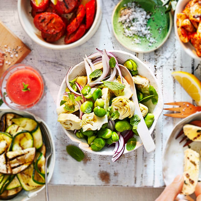 Artichoke and borad been salad