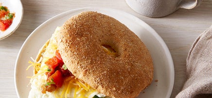 Sandwich-déjeuner aux œufs et au piment poblano